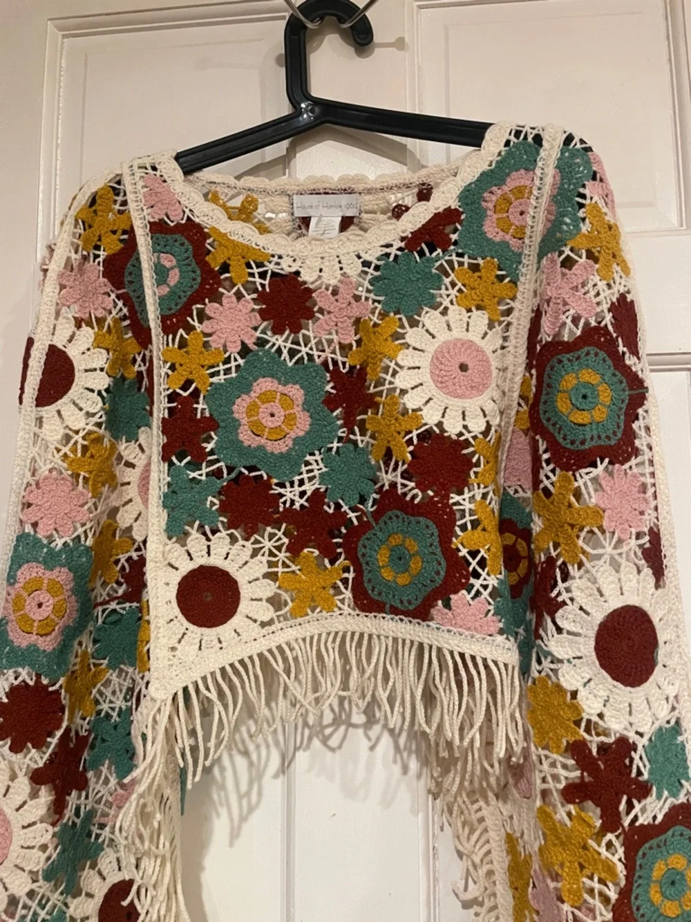 House of Harlow Crochet fringed crop sweater. - Picture 3 of 6